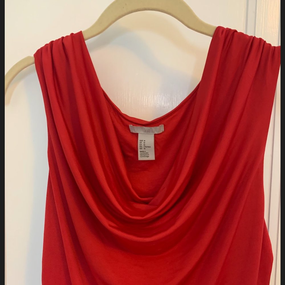 H&M Ruched Top - Picture 3 of 3